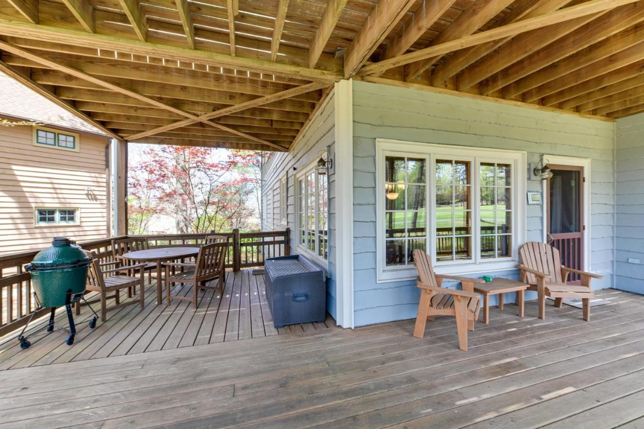 Inviting Cashiers Condo Deck And Golf Course Views! Kültér fotó