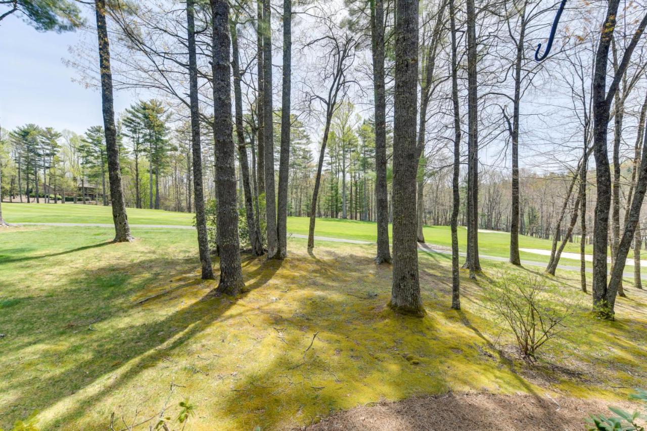 Inviting Cashiers Condo Deck And Golf Course Views! Kültér fotó